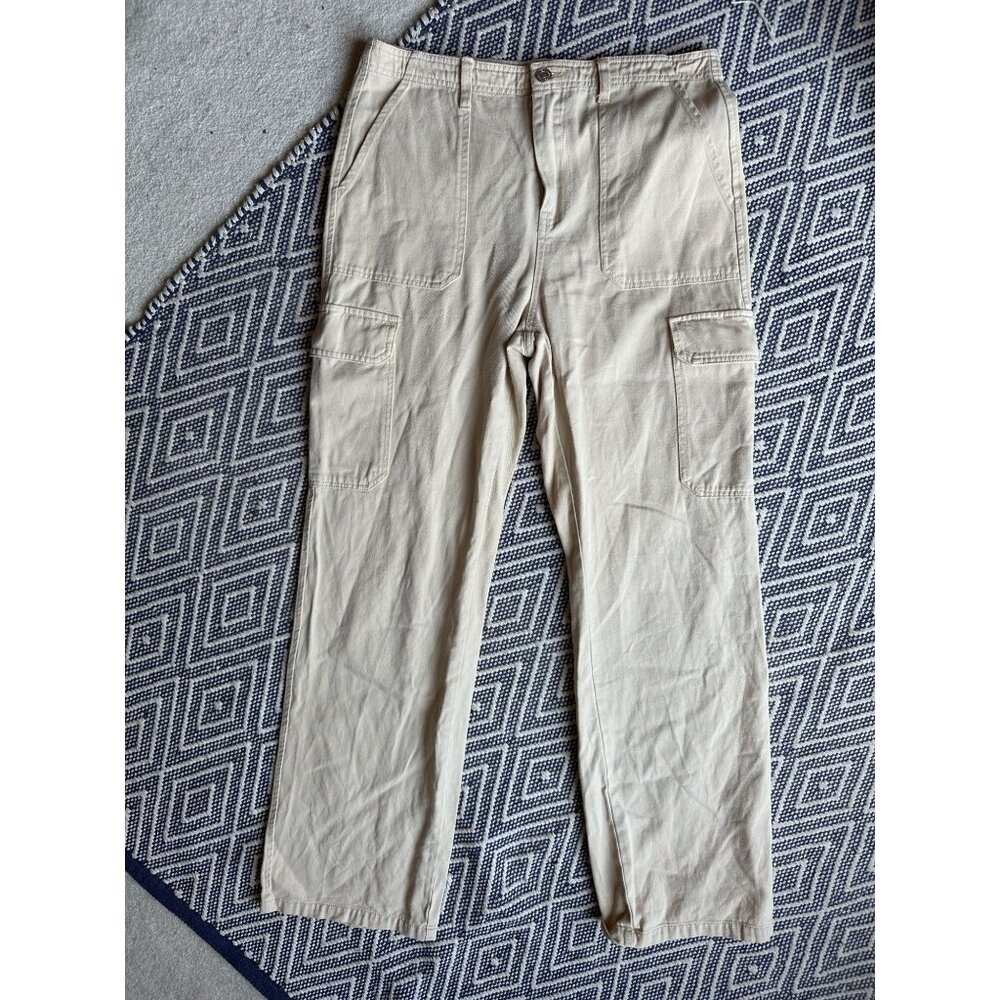 Ladies Signature 8 beige cargo jeans and Zara ribbed L/S crop top SMALL - Picture 2 of 9